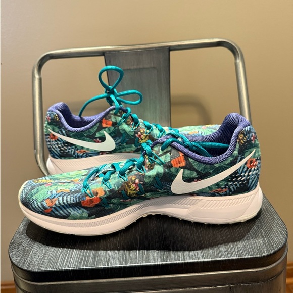 NikeID Air Zoom Pegasus 33 Floral Aloha Size 8 - Picture 3 of 11